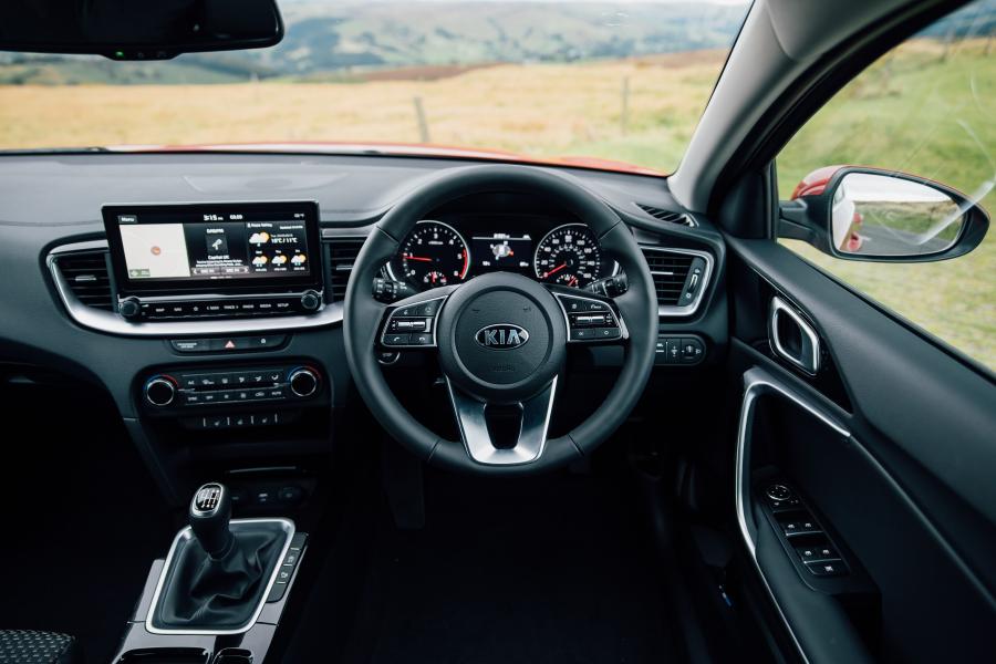Торпедо Kia XCeed 1.6 CRDi 2019 года  (UK) (фото 69 из 107)